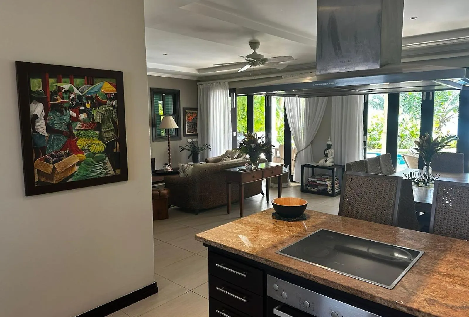 Eden Island Luxury Accommodation דירה עדן איילנד