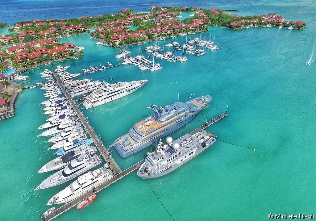 דירה Eden Island Luxury Accommodation