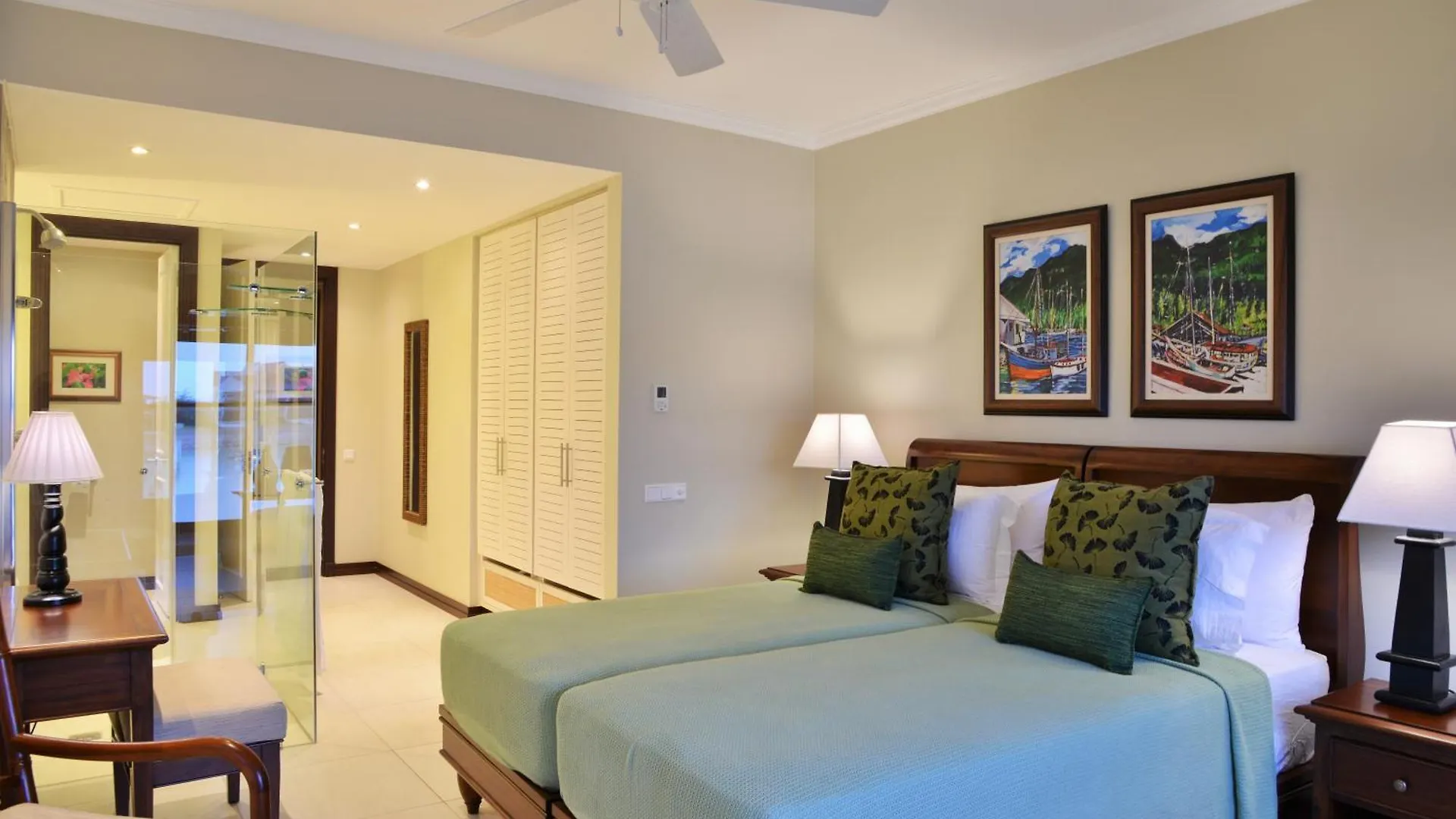 Eden Island Luxury Accommodation 0*, Eden Island Seychelles
