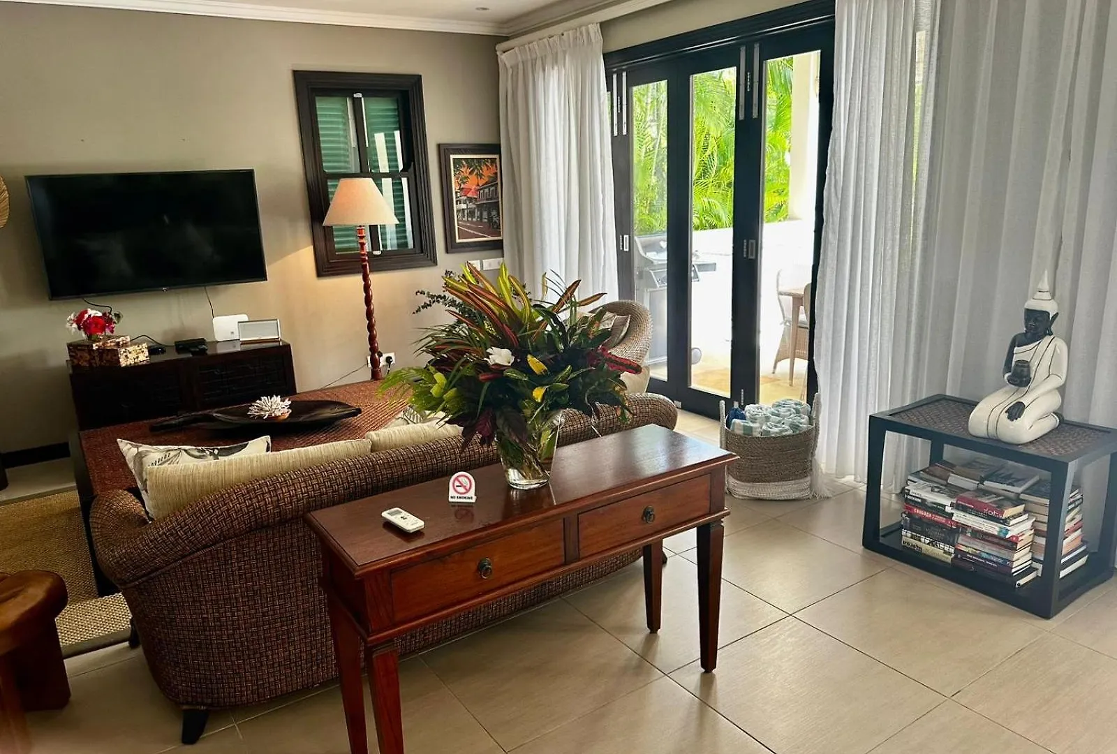 Eden Island Luxury Accommodation Apartment Eden Island